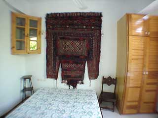 Rekkas' Apartment : Bedroom