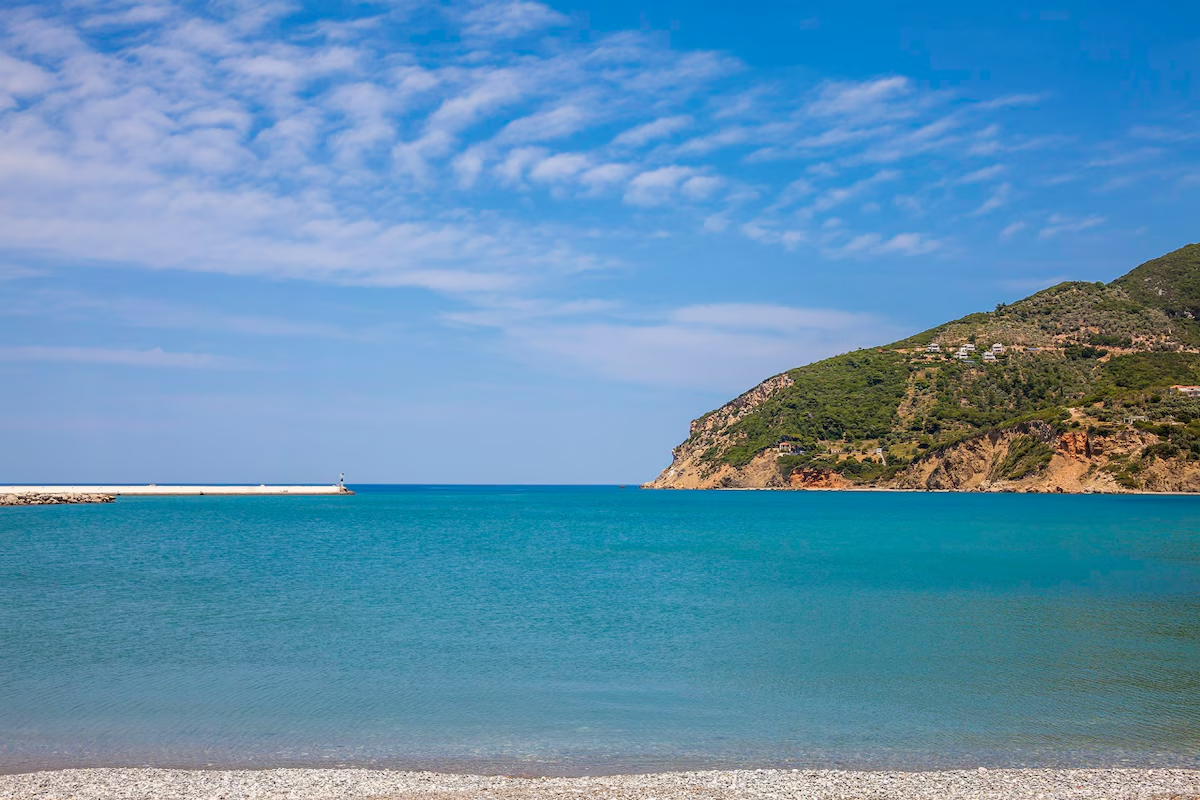 The beach of Skopelos Town is within walking distance from the apartment.