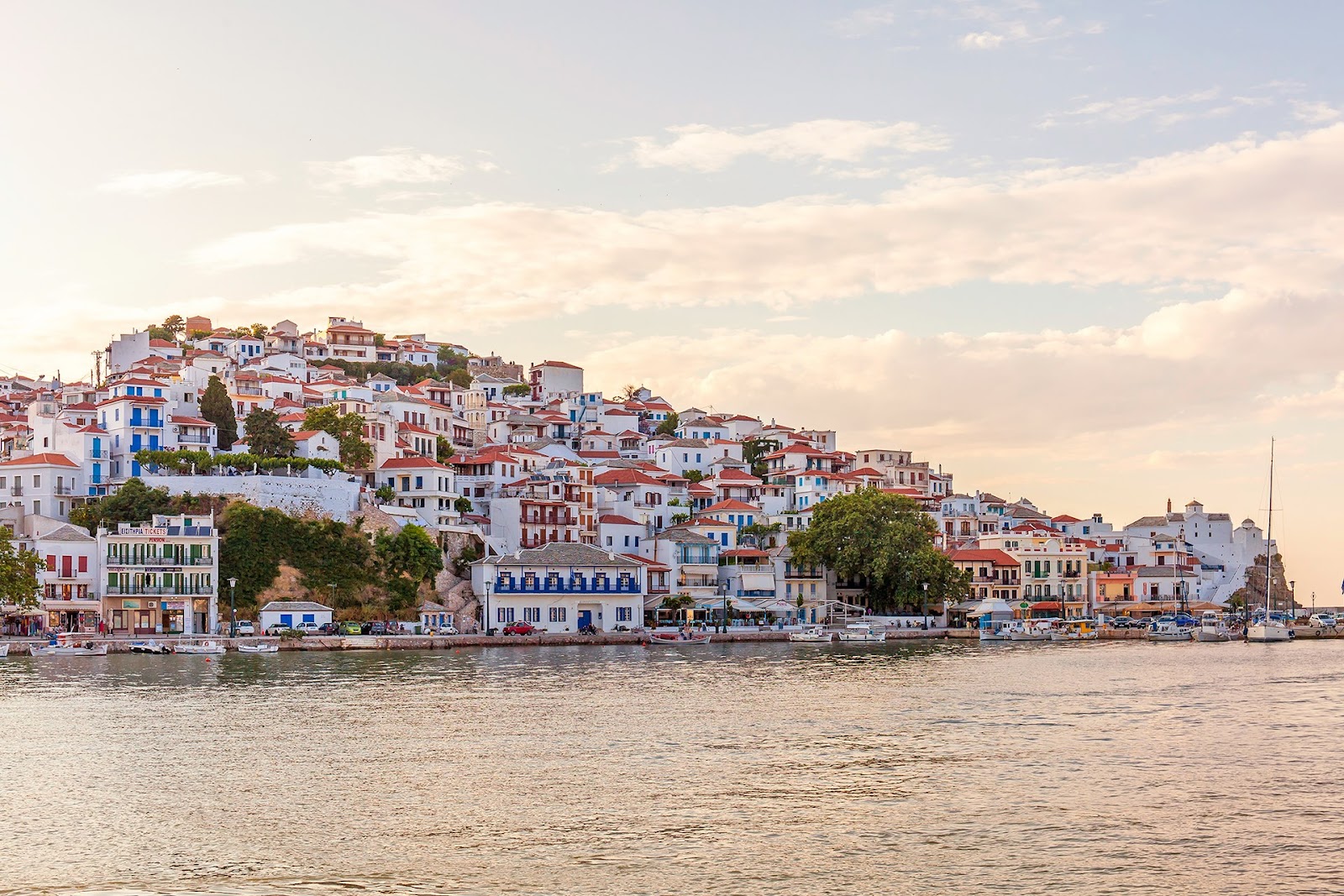 Skopelos town, an ideal vacation spot.